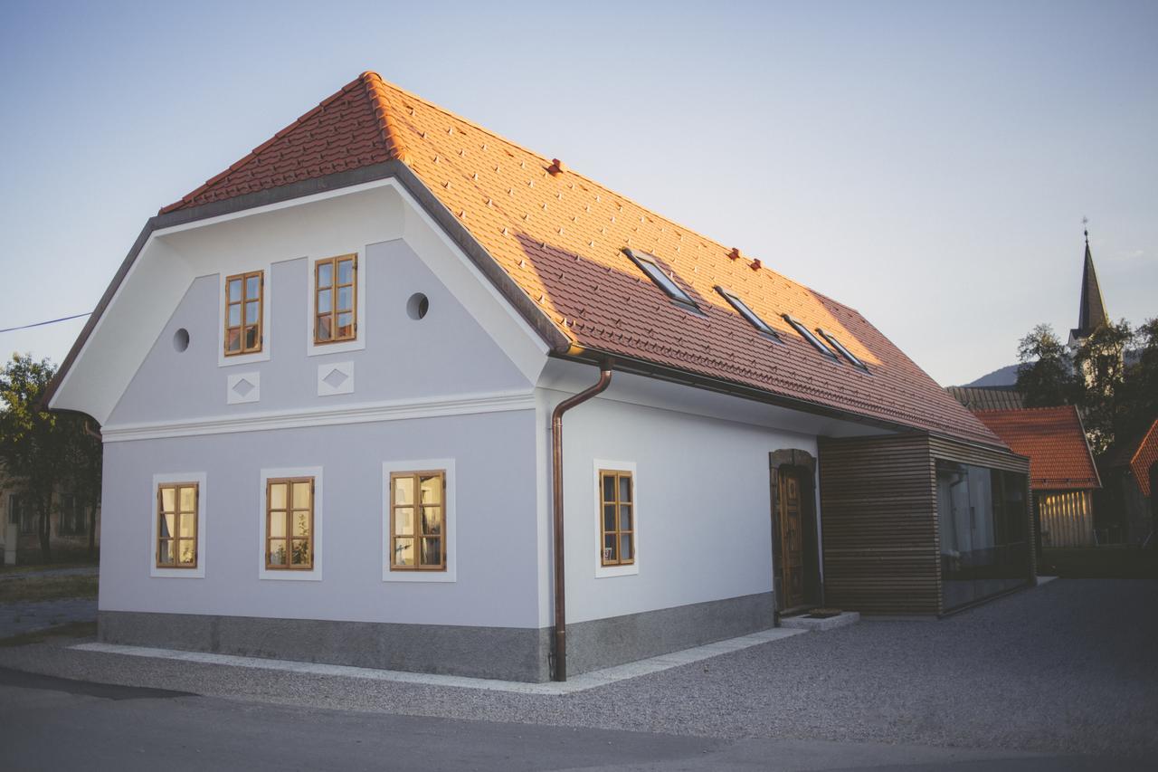 Skrabceva Domacija Gasthof Ribnica